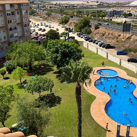 Nice And Central Apartment Torrevieja Kültér fotó