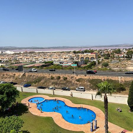 Nice And Central Apartment Torrevieja Kültér fotó